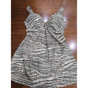 ​Shore Shapes Swimdress One-Piece Swimsuit - Black & Cream Geometric - Size 10